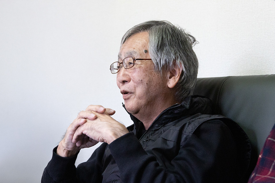 旦那様がお話ししている