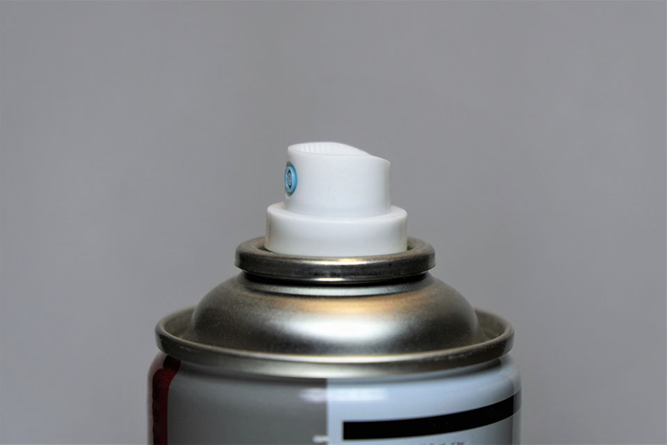 スプレー缶のノズル